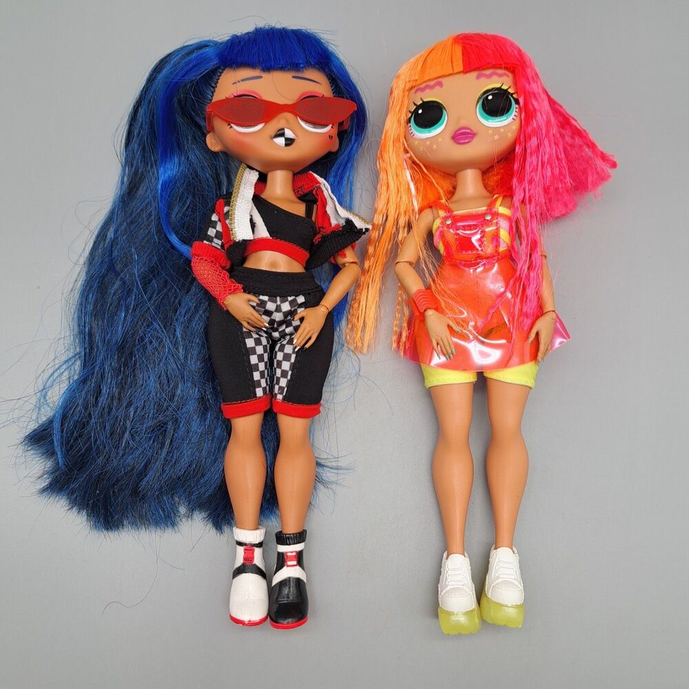 LOL Surprise OMG Doll Lot Neonlicious & Downtown BB With Outfits And Shoes